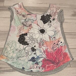 Vanilla Sugar Floral Burst Short Sleeve Top